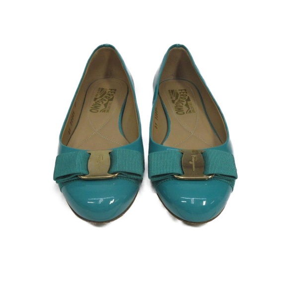 FERRAGAMO Salvatore MARINA PATENT BALLET VERNIS - Picture 9 of 10